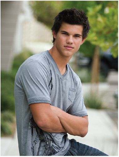 taylor lautner.jpg